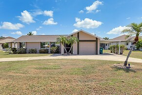 Canal-front Gulf Coast Home ~ 3 Mi to Local Beach!