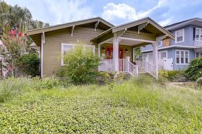 Charming St Petersburg Bungalow 2 Mi to Downtown!