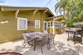 Charming St Petersburg Bungalow 2 Mi to Downtown!