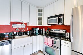 Charming St Petersburg Bungalow 2 Mi to Downtown!