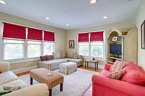 Charming St Petersburg Bungalow 2 Mi to Downtown!