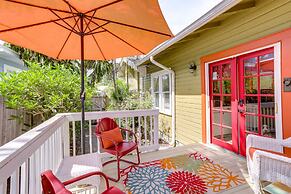 Charming St Petersburg Bungalow 2 Mi to Downtown!