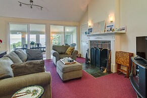 Bayfront Plymouth Gem w/ Sunroom, Steps to Shore!