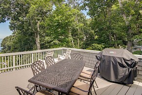 Bayfront Plymouth Gem w/ Sunroom, Steps to Shore!