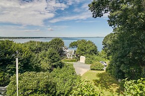 Bayfront Plymouth Gem w/ Sunroom, Steps to Shore!
