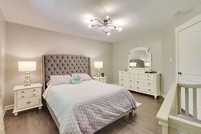 Private Hot Tub & Fire Pit: Pocono Lake House!