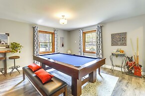 Private Hot Tub & Fire Pit: Pocono Lake House!