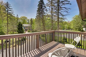 Private Hot Tub & Fire Pit: Pocono Lake House!