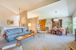 Loveland Vacation Rental w/ Water & Mountain Views