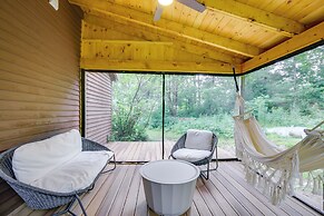 Gorgeous Sunday River Cabin w/ Saltwater Hot Tub!