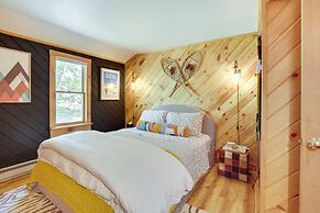 Gorgeous Sunday River Cabin w/ Saltwater Hot Tub!