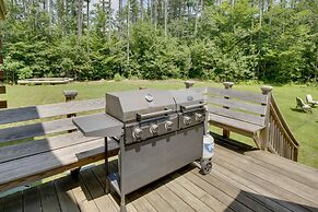 Spacious Cabin w/ Private Dock on Thompson Lake