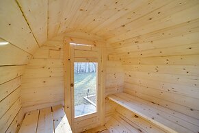 Pearl Creek House w/ Barrel Sauna & Fire Pit!
