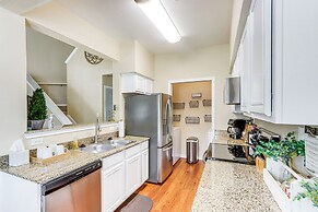 Pool & Lake Access: Lovely Monkey Island Getaway