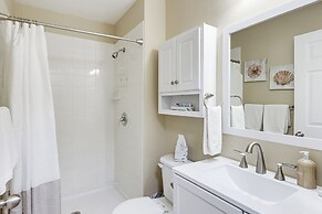 Pool & Lake Access: Lovely Monkey Island Getaway