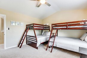 Pool & Lake Access: Lovely Monkey Island Getaway