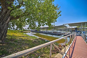 Pool & Lake Access: Lovely Monkey Island Getaway