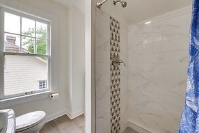 Cleveland Heights Retreat: Close to Everything!