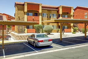 Mesquite Condo w/ Community Pool & Hot Tub!