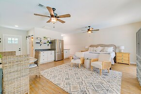 Cozy Ocala Retreat w/ Pool, Screened Lanai!