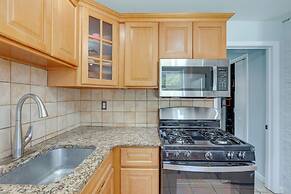 Lovely Abode: Walk to Seaside Heights Boardwalk!