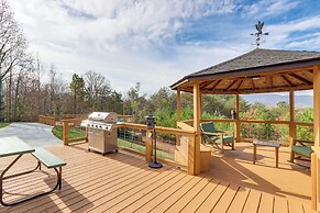 Private Saltwater Pool: Mtn-view Copperhill Home