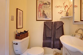 Cozy Reno Vacation Rental < 1 Mi to Midtown!