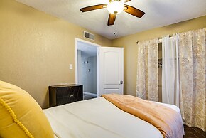 Spacious El Paso Home w/ Seasonal Pool!