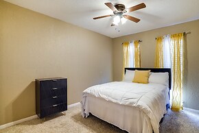 Spacious El Paso Home w/ Seasonal Pool!