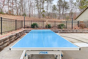 Private Pool: Spacious Hayesville Vacation Home!