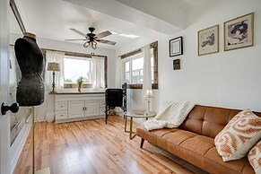 Chic Santa Paula Home w/ Mountain & City Views!