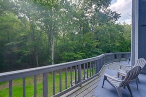 Spacious & Serene Lake Ridge Retreat w/ Game Room!