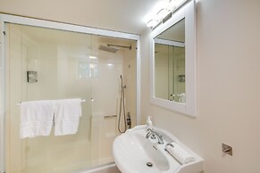 Modern Pine Mountain Club Cabin w/ Community Pool!