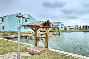 Waterfront Key Allegro Condo w/ Balcony & Pool