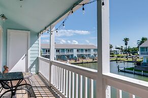 Waterfront Key Allegro Condo w/ Balcony & Pool