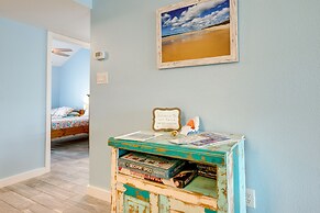 Waterfront Key Allegro Condo w/ Balcony & Pool