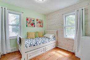 Pet-friendly Southfield House w/ Ping-pong Table!