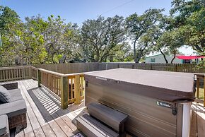 Rockport Vacation Rental w/ Hot Tub & Fire Pit!