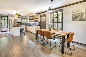 Secluded Mountain Retreat: 30 Mi to Asheville!