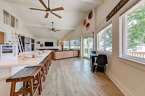 Pet-friendly Lake Norman Home With Boat Dock!