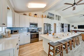 Pet-friendly Lake Norman Home With Boat Dock!