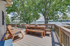 Pet-friendly Lake Norman Home With Boat Dock!