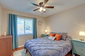 Gainesville Vacation Rental w/ Private Lanai!