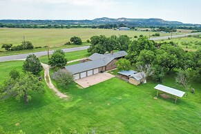 Serene Buffalo Gap Oasis on 4 Secluded Acres!