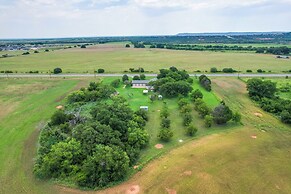 Serene Buffalo Gap Oasis on 4 Secluded Acres!