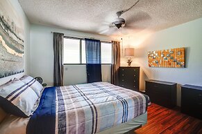 Molokai Island Retreat w/ Ocean View & Pool!