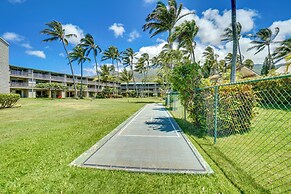 Molokai Island Retreat w/ Ocean View & Pool!