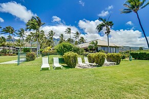 Molokai Island Retreat w/ Ocean View & Pool!