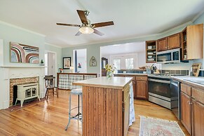 Historic & Charming Pittsboro Home w/ Fireplaces