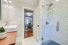 Historic & Charming Pittsboro Home w/ Fireplaces